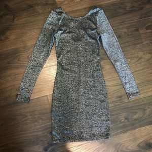 BLACK & SILVER LOW BACK 3/4 SLEEVE DRESS